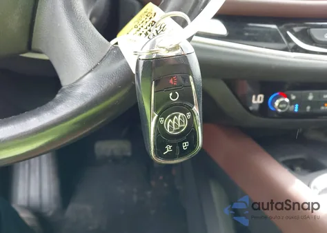 2018 Buick Enclave Avenir z USA, uszkodzony, nr VIN 5GAEVCKW2JJ154801